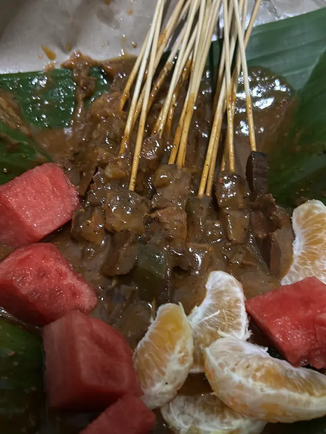 6 Potret Sajian Sate Nyeleneh Ini Bikin Tepuk Jidat