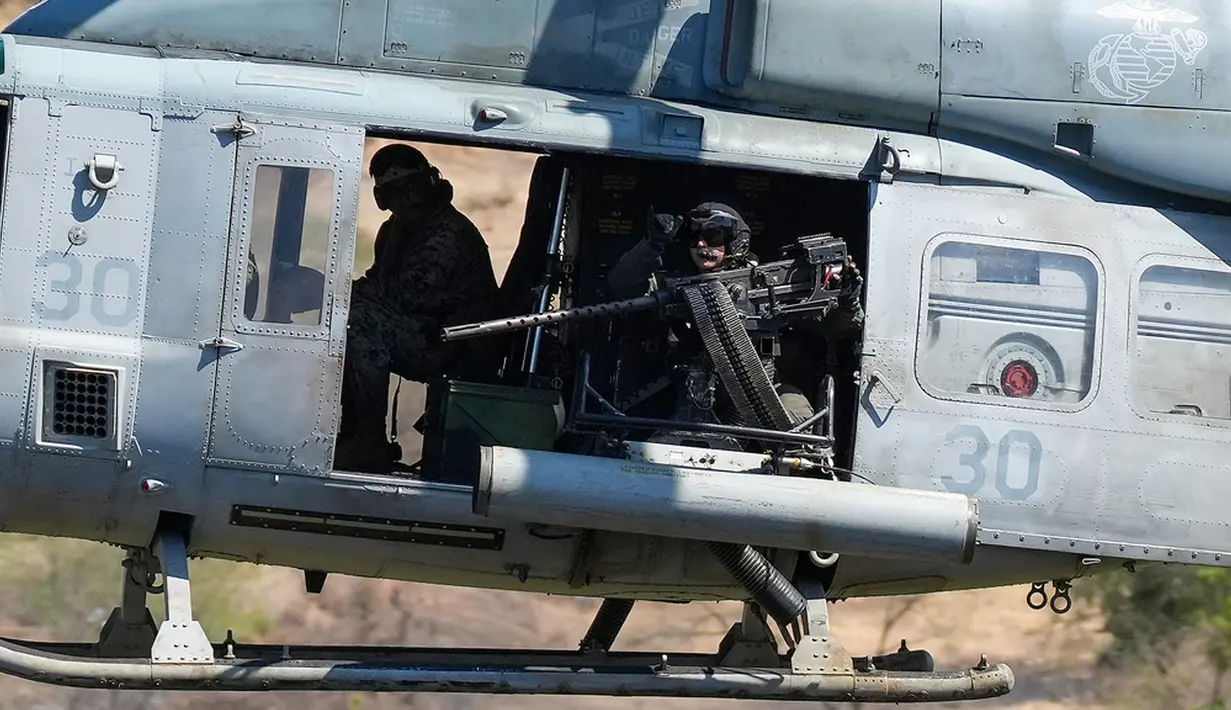 Latihan puncak Super Garuda Shield 2023 dihiasi dengan operasi amfibi yang dipimpin oleh Korps Marinir TNI Angkatan Laut. Prajurit Marinir dari negara sahabat seperti Amerika Serikat, Singapura, dan Jepang juga ikut terlibat dalam operasi itu. (AP Photo/Tatan Syuflana)