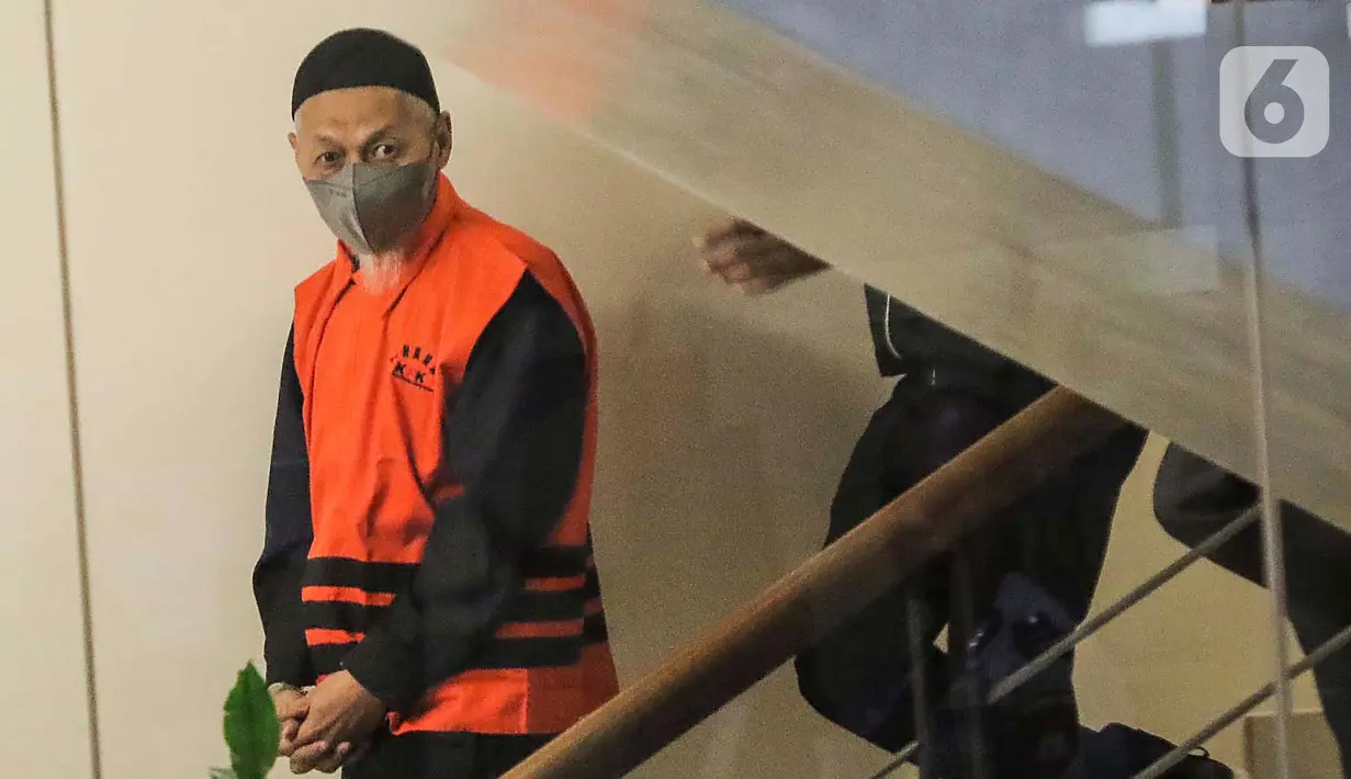 Budi Santika ditahan terkait dugaan tindak pidana penyuapan mantan Walikota Bandung Yana Mulyana sebesar Rp1,3 Miliyar. (Liputan6.com/Angga Yuniar)