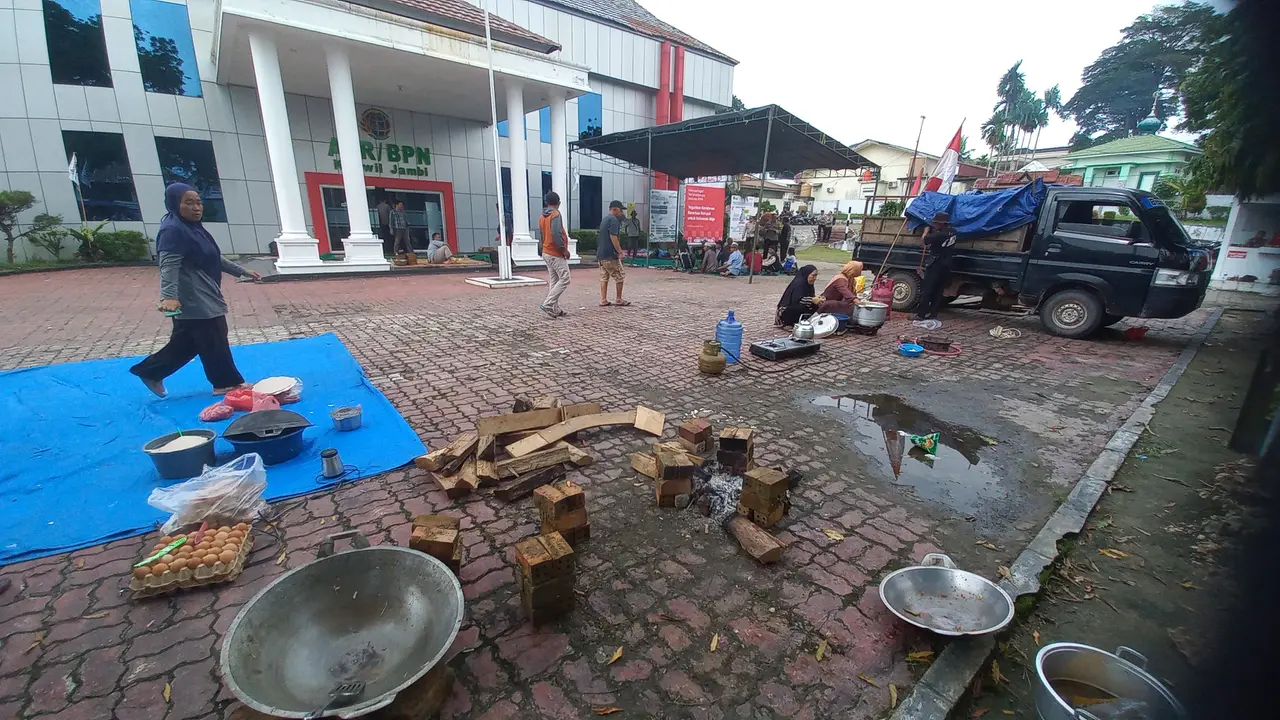 Aksi di BPN Jambi