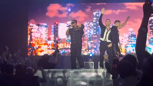 Konser Blue di Jakarta, 27 November 2025 di The Kasablanka Hall. (Ratnaning Asih/ Liputan6.com)