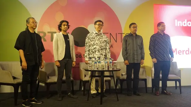 Kembali Digelar Luring, Simak Daftar 40 Galeri yang Mengikuti Art Moments Jakarta 2022