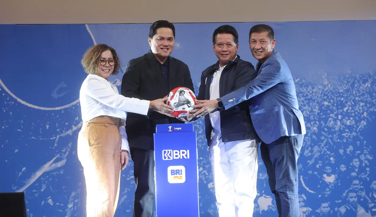 Bertempat di SCTV Tower, Jakarta, pada Minggu 3 Agustus 2025, kompetisi sepak bola strata tertinggi di Indonesia yang musim lalu masih menggunakan nama Liga 1 resmi menjadi Super League. (Bola.com/M Ichsan)