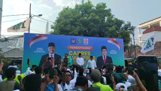 Anies-Cak Imin tiba di DPP Partai Kebangkitan Bangsa (PKB), Jalan Pusat, Kamis (19/10/2023).