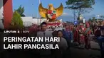 Beragam cara dilakukan warga untuk memperingati Hari Lahir Pancasila. Di Ende, Nusa Tenggara Timur, warga menggelar parade dengan mengenakan pakaian adat.