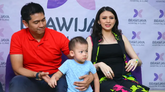 [Bintang] Alasan Adi Nugroho dan Donita Memilih 11 Januari Sebagai Tanggal Kelahiran Anak Kedua