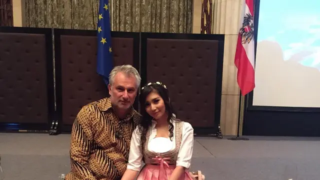 Baby Margaretha dan Kekasihnya