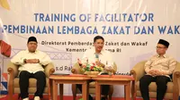 Direktur Jenderal Bimbingan Masyarakat Islam Kemenag, Abu Rokhmad, dalam Training of Facilitator (ToF) Pembinaan Lembaga Zakat dan Wakaf di Jakarta, Selasa (18/3/2025). (Tim News).