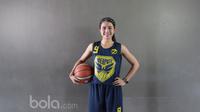 Pada tahun 2016  Ayu menjadi kapten dan sukses membawa timnas Merah Putih lolos ke level 1 FIBA U-18 Asia. Ayu juga sangat mengidolakan bintang NBA Kobe Bryant. (bola.com/Nicklas Hanoatubun)