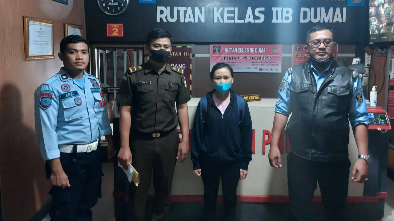 WNA Malaysia palsukan data untuk dapatkan paspor Indonesia saat dibawa ke Rutan Kota Dumai.
