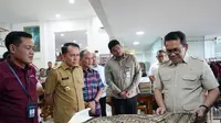 Kunjungi Galeri Ulos Sianipar, Mendag Budi Santoso Dukung Promosi Ekspor UMKM Berbasis Kearifan Lokal