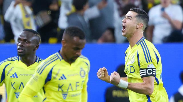 Foto: Momen Cristiano Ronaldo Cetak Gol ke-915, Bukti Usia Hanya Angka