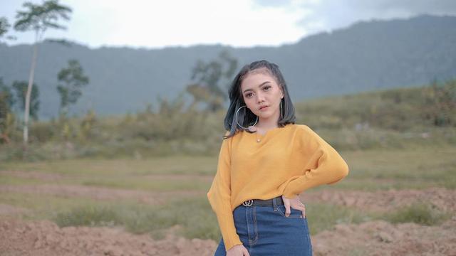 6 Potret Syahiba Saufa, Pedangdut Asal Jawa Timur yang Disebut Mirip Rina Nose