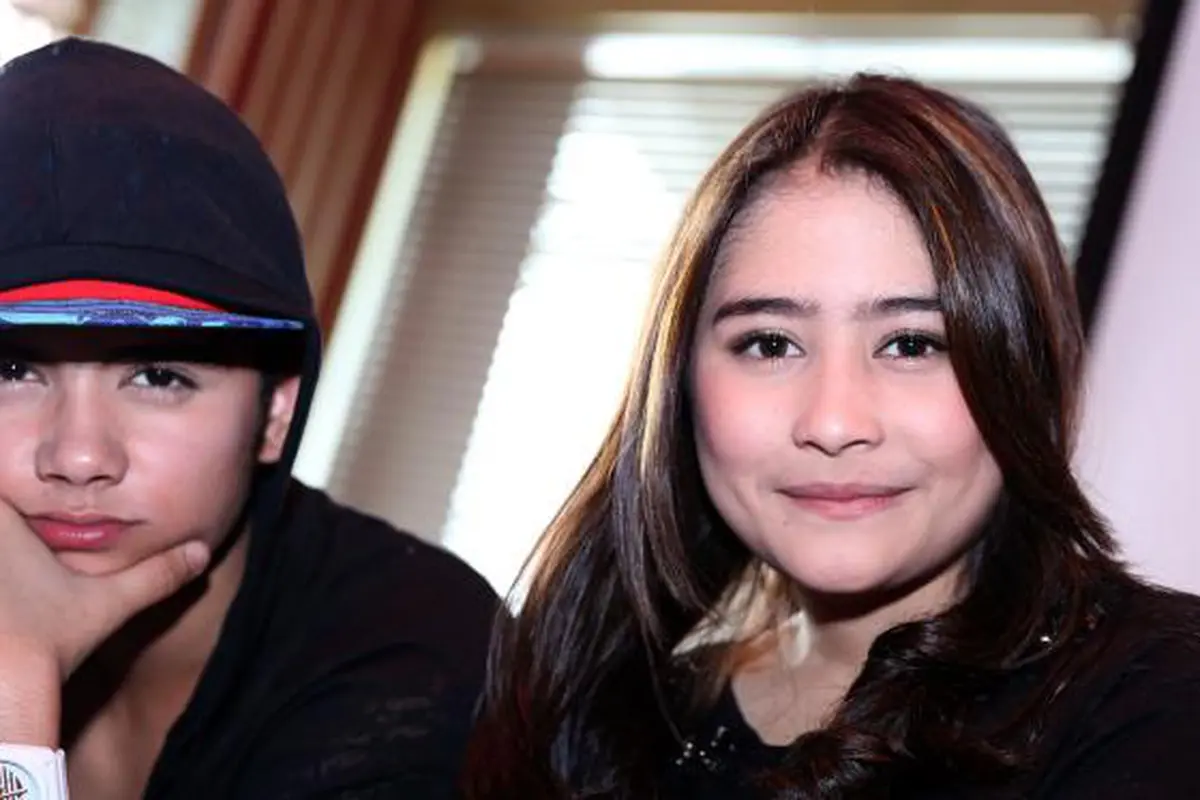 [Bintang] Aliando Syarief dan Prilly Latuconsina