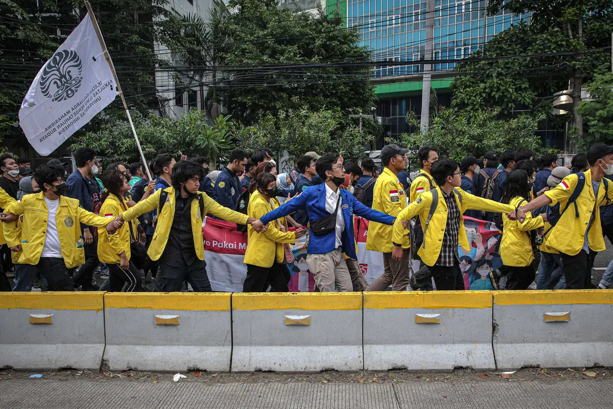 Aksi Demo BEM di Kawasan Harmoni