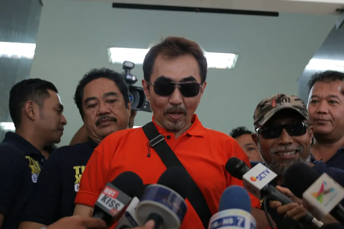 [Bintang] Gatot Brajamusti
