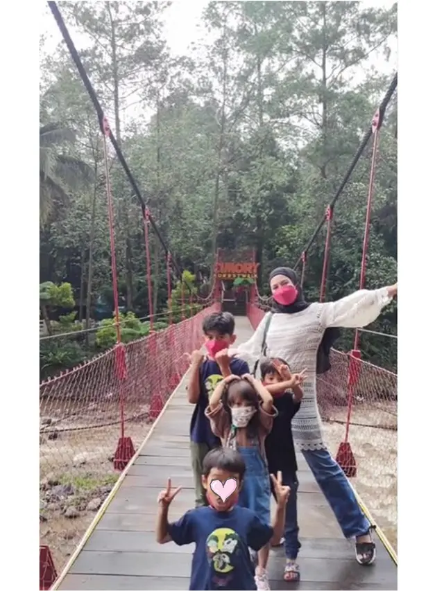 6 Potret Istri Zul Zivilia Urus Empat Buah Hatinya, Semangat Cari Nafkah Sendiri