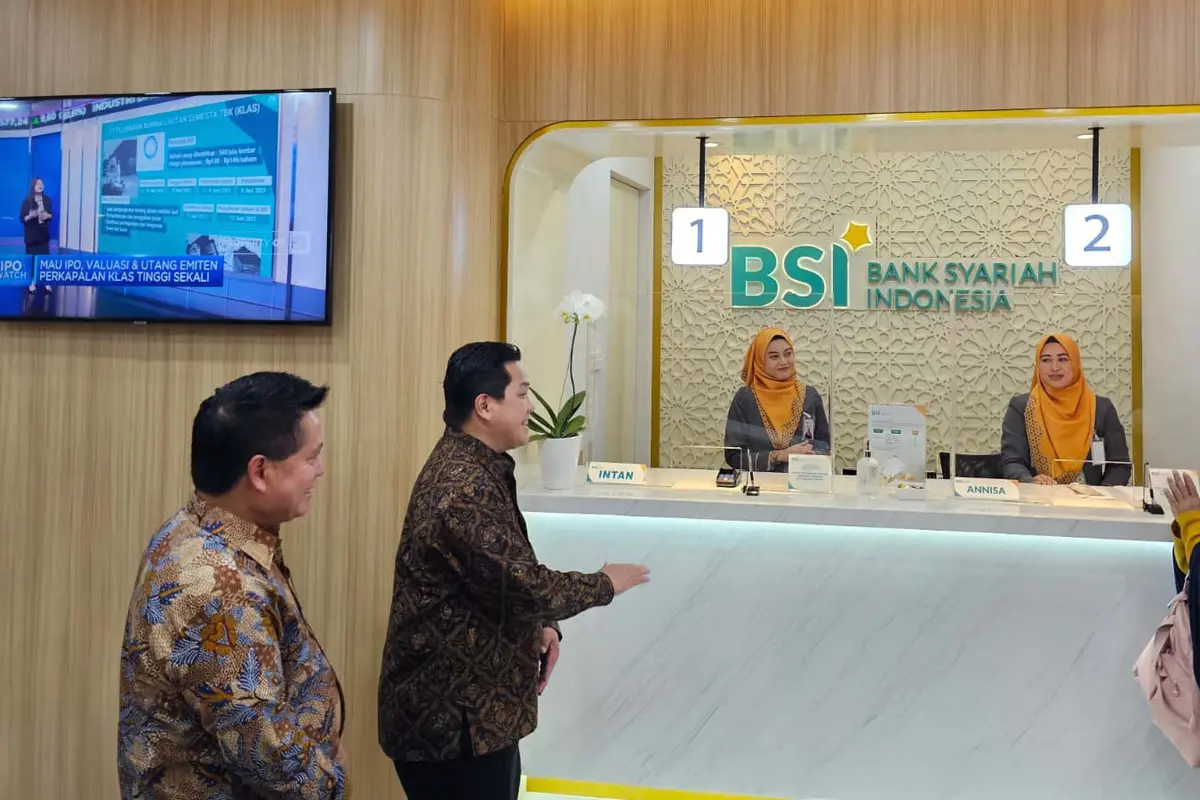 Cek Kesiapan Pelayanan Haji, Erick Thohir Sambangi Kantor BSI