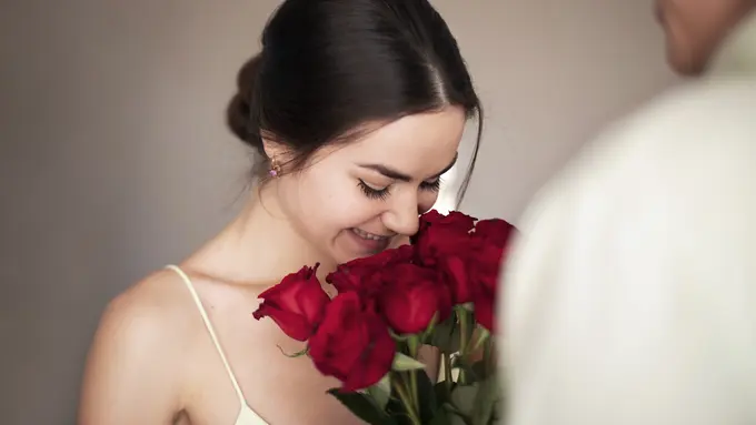 pasangan romantis