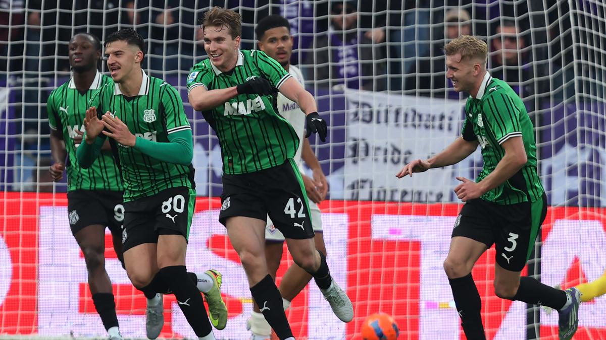 Hasil Serie A Sassuolo vs Fiorentina: Jay Idzes Bantu Neroverdi Comeback Lawan Klubnya David De Gea