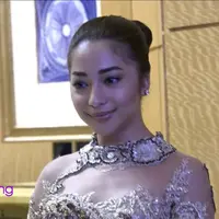 Netizen sempat heboh dengan Nikita Willy yang menguploud video goyang seksinya bersama seorang temannya. Menurut Nikita, video itu hanya keisengan saja, dan itu video itu memperlihatkan sisi gila dari Nikita Willy.