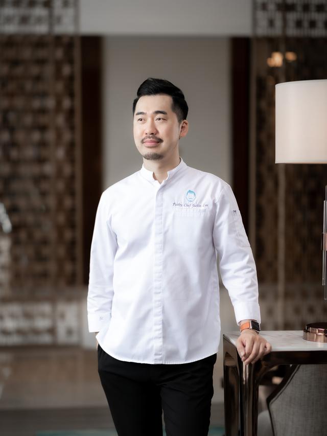 Raffles Jakarta Hadirkan Tipsy Tea, Kombinasi Pastry Buatan Chef