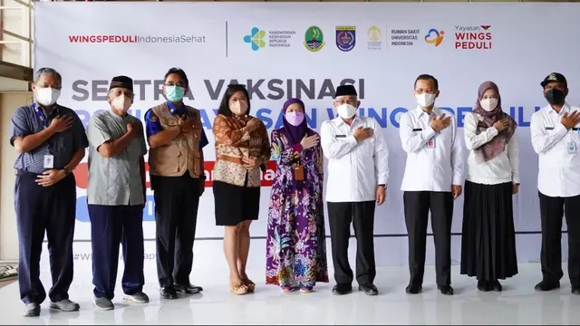 Sentra vaksin booster lansia depok