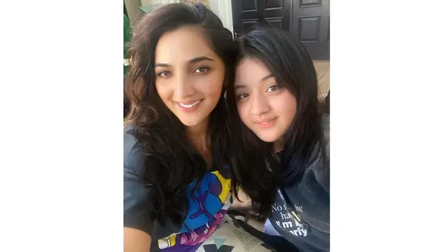 6 Pesona Duhita Aura Ponakan Ashanty, Disebut Netizen Mirip