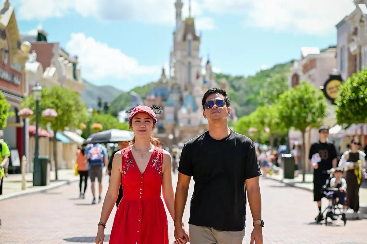 Potret Surya Insomnia dan istri (Sumber : Instagram/@suryainsomnia)