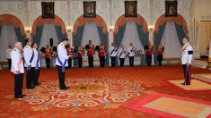 Parlemen melakukan suksesi raja baru Thailand, Kamis (1/12). Putra Mahkota Maha Vajiralongkorn resmi diangkat sebagai raja baru Thailand. (REUTERS)