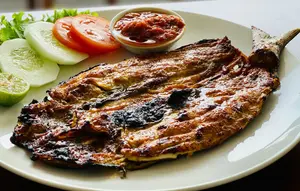 Resep Ikan Bakar Polos ala Timur yang Gurih dan Smoky, Lengkap Dengan Ide Sambal Pendampingnya
