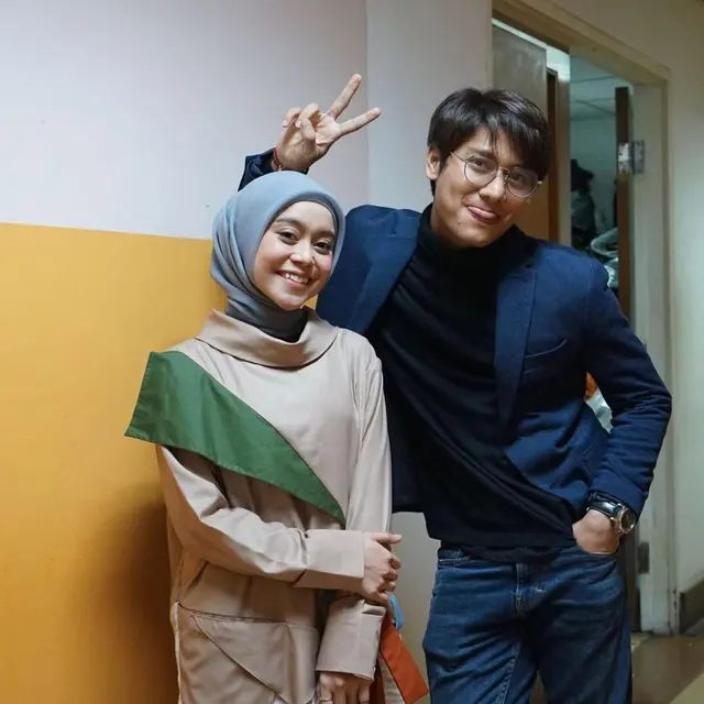 Sah Jadi Suami Istri, Ini 6 Potret Perjalanan Cinta Rizky Billar dan Lesty Kejora