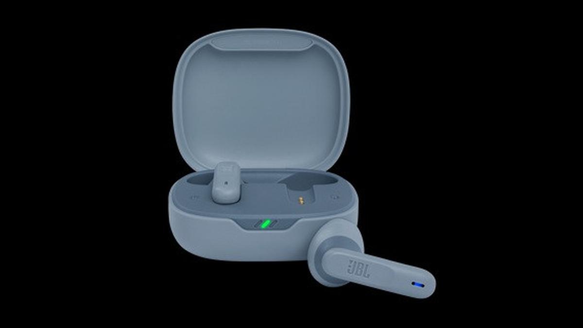 Harga JBL Wave 300 TWS, Earbud Nirkabel Bass Menggelegar dengan Kenyamanan Sepanjang Hari