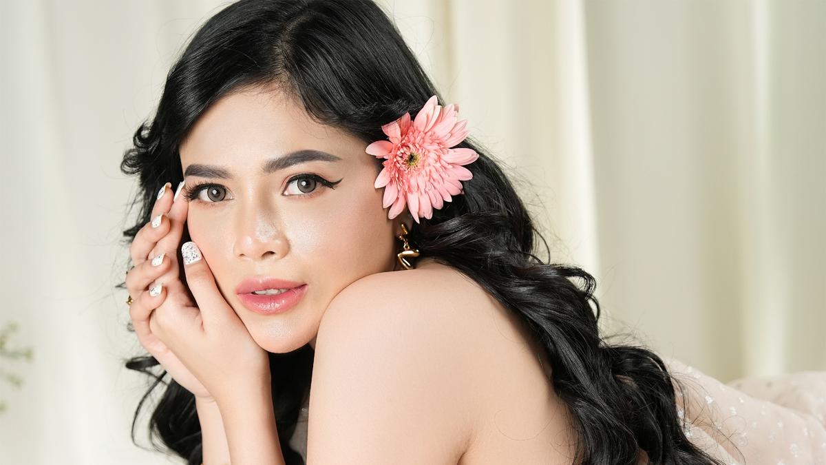 Delladevina Rilis Single Terbaru 'Seumur Hidupku' dengan Pesan Cinta yang Mendalam