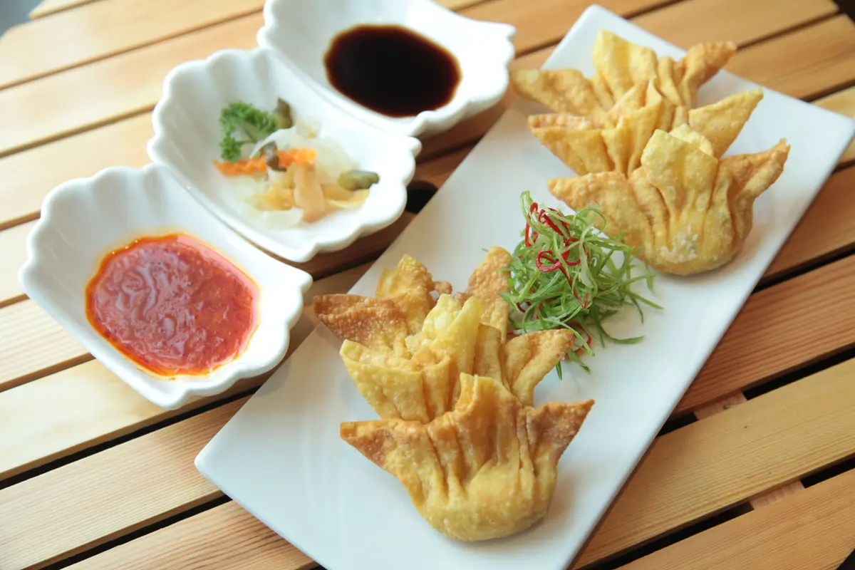 pangsit goreng
