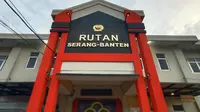 Bangunan Rutan Klas IIB Serang di Kota Serang, Banten, Peninggalan Kolonialisme di Tahun 1885. (Kamis, 27/10/2022). (Liputan6.com/Yandhi Deslatama).