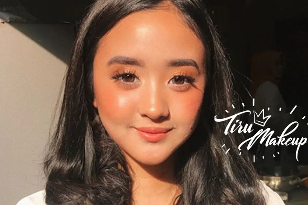 Tiru Makeup: No Makeup Makeup Look ala Dessy Aditya