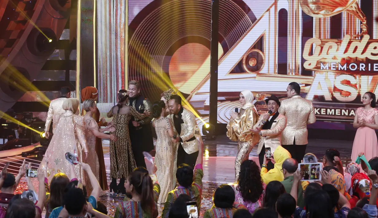 Joy Tobing Konser Kemenangan Golden Memories Asia 2019 (Muhammad Akrom Sukarya/© KapanLagi.com)