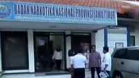 Sejumlah siswa SMA di Surabaya ditangkap saat menggelar pesta narkoba.