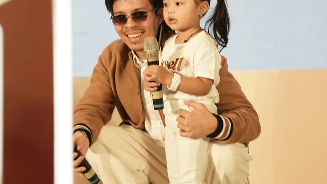 Aurel Hermansyah Ungkap Pentingnya Dukungan Orang Sekitar Agar ASI Lancar