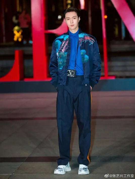 Lay EXO di Valentino. (Foto: Lay Studio/pit)