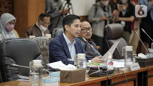 Menteri Pertanian Bersama DPR Bahas Pembentukan Panitia Kerja RUU KSDAHE