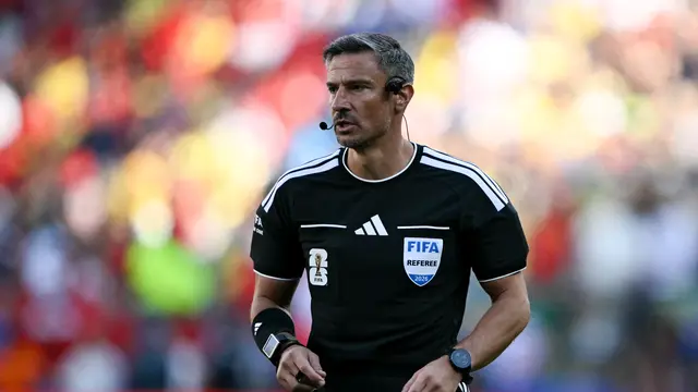 Wasit Slavko Vincic