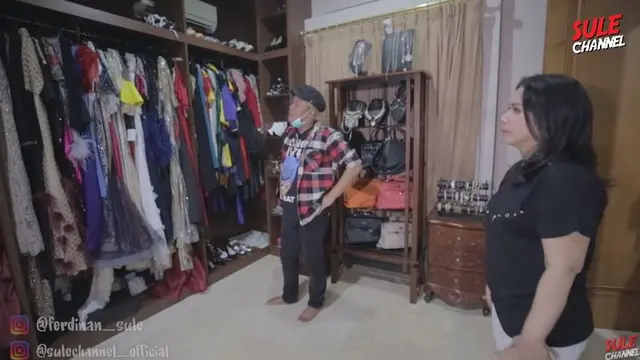 Rumah Iis Sugianto