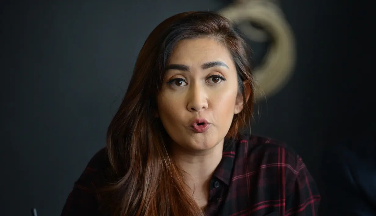 Nafa Urbach sebelumnya membuatkan akun khusus anaknya, Mikhaela Lee Juwono. Beberapa foto buah hatinya diunggah. Kini, melihat banyak pedofilia betebaran di media sosial, istri Zack Lee itu menghapus semua foto Mikhaela. (Adrian Putra/Bintang.com)