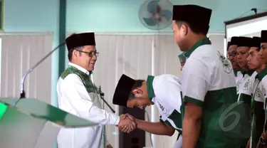 Ketua Umum DPP PKB Muhaimin Iskandar saat menghadiri pelantikan Dewan Pimpinan Nasional (DPN) Gerakan Mahasiswa Satu Bangsa (Gemasaba) di Kantor DPP PKB, Jakarta, Jumat (8/5/2015). (Liputan6.com/Johan Tallo)