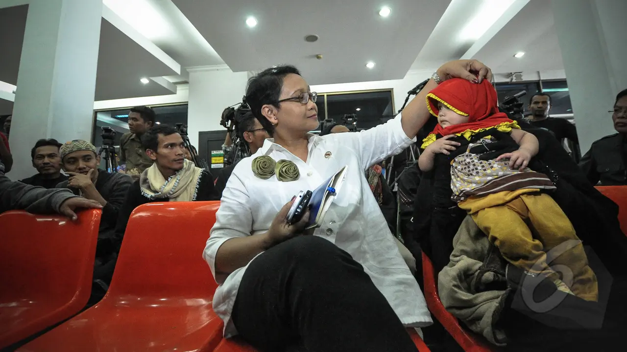 Menlu Retno Temui WNI dari Yaman