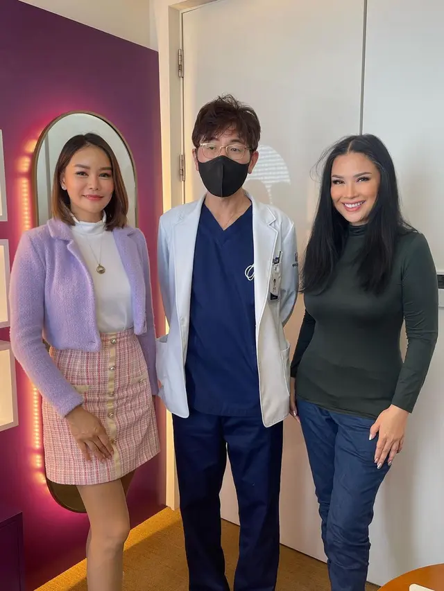 10 Potret Seru Liburan Titi DJ di Korea Selatan, Berencana Operasi Anti Aging