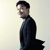 Single kedua Rizky Febian ini merupakan ciptaannya sendiri, mulai dari lagu, genre musik, serta chordnya. Nantinya penyanyi kelahiran 25 Februari 1998 ini juga akan dibantu musisi-musisi lainnya. (Galih W. Satria/Bintang.com)