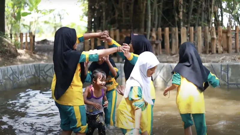 Kampung Lali Gadget menawarkan sejumlah permainan menarik untuk anak. (Istimewa)